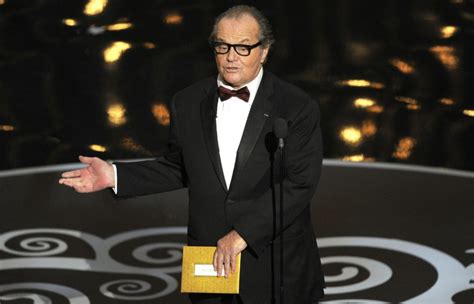 Jack Nicholson, Kristen Wiig have deal to remake Oscar ...