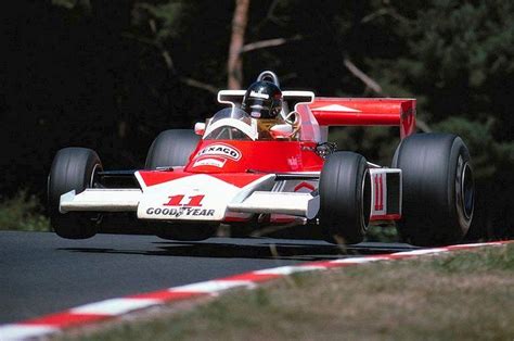 James Hunt, McLaren 23/6, 1976 | James hunt, Racing, Vintage sports cars