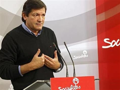 Javier Fernández, un referente moral del PSOE para reconducir su peor ...