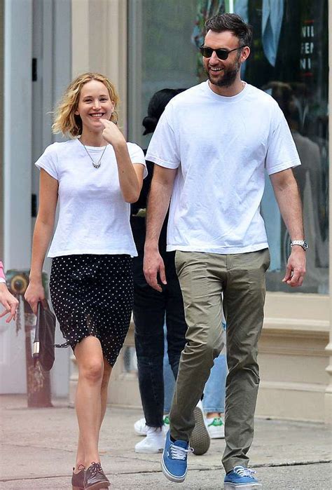 Jennifer Lawrence apareció en público con su nuevo novio