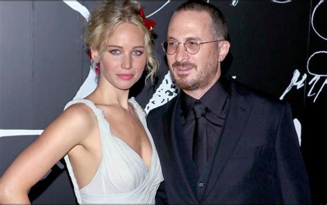 Jennifer Lawrence y Darren Aronofsky terminan su romance | El Informador