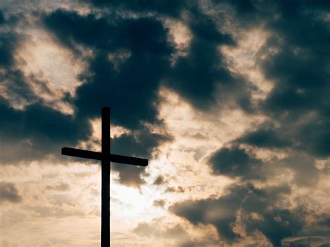¿Jesús Murió en la Cruz?