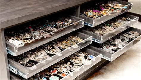 Jewellery Related Hints And Tips, How to Store Jewelry, Clean Jewelry