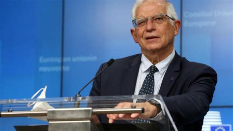 Josep Borrell deletes tweet about waiving vaccines’ patents – EURACTIV.com