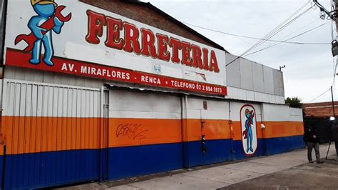 Joven fue detenido por atender ferretería pese a que debía guardar ...