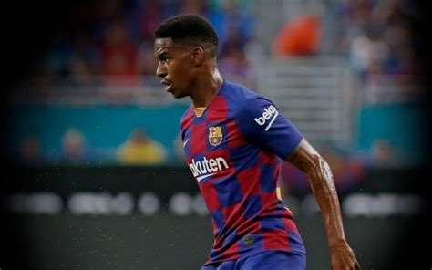Junior Firpo | Player page for the Defender | FC Barcelona ...