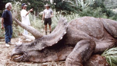 JURASSIC PARK TRICERATOPS   Part 1   Puppeteering an ...