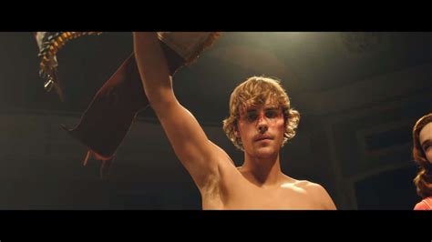 Justin Bieber estrena  Anyone , videoclip donde boxea sin ...