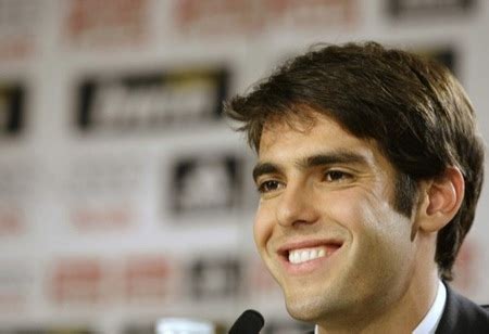 Kaká en la presentación con el Real Madrid