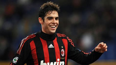Kaka returns to AC Milan from Real Madrid   Eurosport