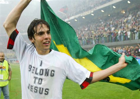 Kaká: “Si no fuera un futbolista sería un pastor ...