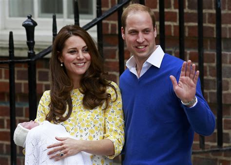 Kate Middleton, esposa del príncipe Guillermo, da a luz a una niña ...