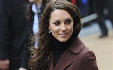 Kate Middleton, la duquesa de Cambridge, se mantiene alerta ante Meghan ...