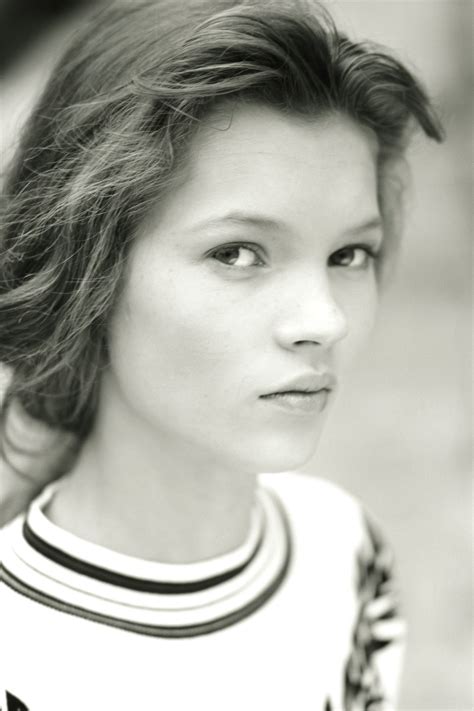 Kate Moss at age 17, 1993 : OldSchoolCelebs