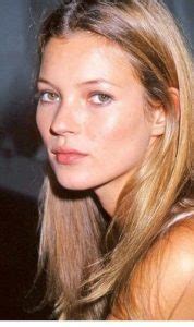 Kate Moss: Bio, Height, Weight, Age, Measurements ...