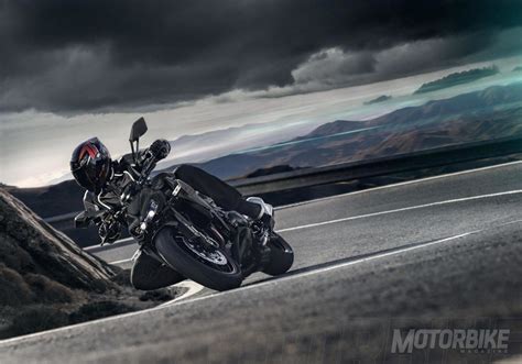 Kawasaki Z1000 2019   Precio, fotos, ficha técnica y motos rivales