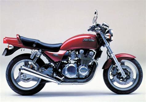 Kawasaki Zephyr 750, prezzo e scheda tecnica Moto.it