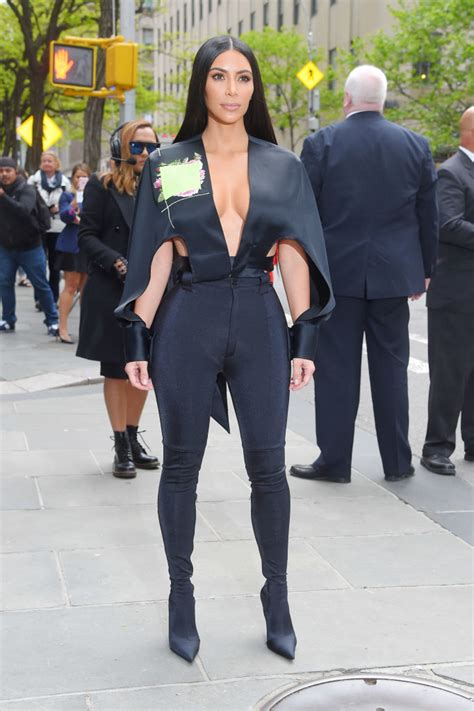 Kim Kardashian Street Style   Kim Kardashian Best Looks