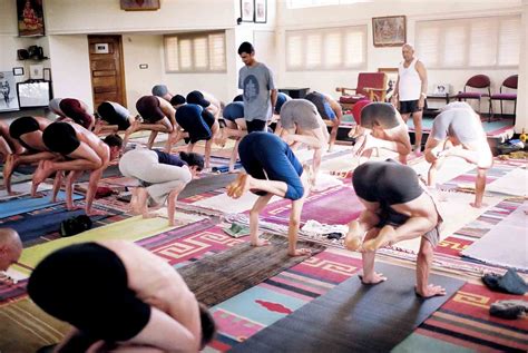 KPJAYI   Ashtanga Nirvrta homestay yoga retreat in South India