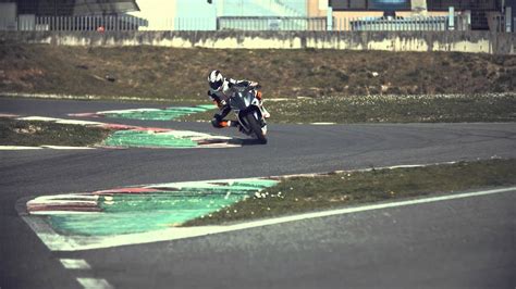 KTM RC390 MY15 en El Motorista Jerez   YouTube