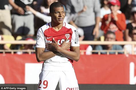 Kylian Mbappe better than Messi and Ronaldo at 18 | Daily ...