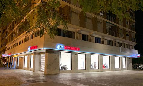 KYMCO España abre el primer concesionario propio en ...