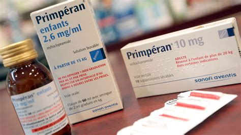 L antivomitif Primpéran interdit aux moins de 18 ans