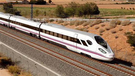 La conexión AVE entre Barcelona y Granada volverá a operar ...