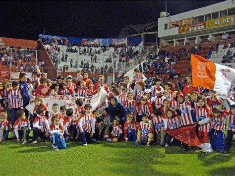 La Escuela de Fútbol de Unión de Santa Fe, en Arrecifes | Diario ...