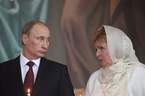 La exesposa de Vladímir Putin rehace su vida | Estilo | EL ...