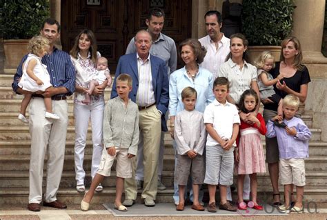La Familia Real Española en el Palacio de Marivent en 2007 ...