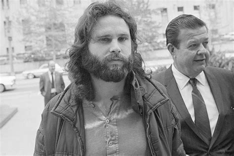La gordura es bella : Cuando Jim Morrison se defendió por su aumento ...