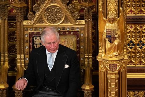 La lenta transición de Carlos de Inglaterra de príncipe a rey | Gente y ...