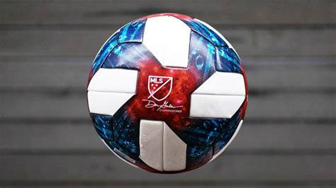 La MLS ya tiene a su balón para la temporada 2019   AS USA
