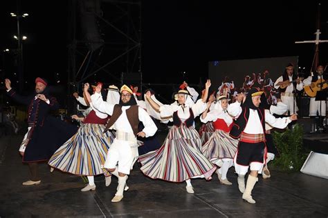 La música tradicional canaria suena en el XXV Festival Folklórico San ...