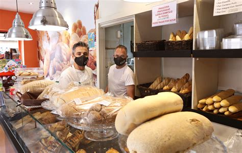 La Panadería Fraternidad realiza repartos en toda la comarca   Valle de ...