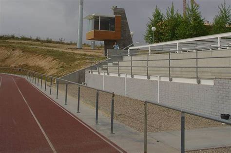 La pista de atletismo del Polígono de Toledo abrirá ...