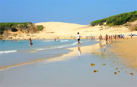 La playa de Bolonia en Tarifa, entre las cinco mejores de ...