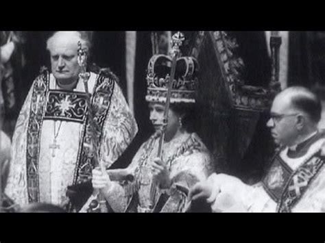 La reina Isabel II de Inglaterra cumple este lunes los 60 ...