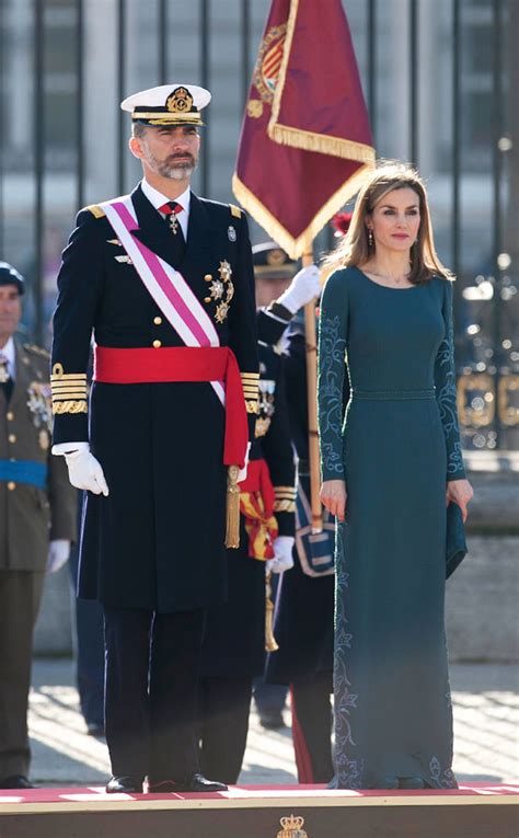 La Reina Letizia de España soprende con su nuevo Look  + Foto    E ...