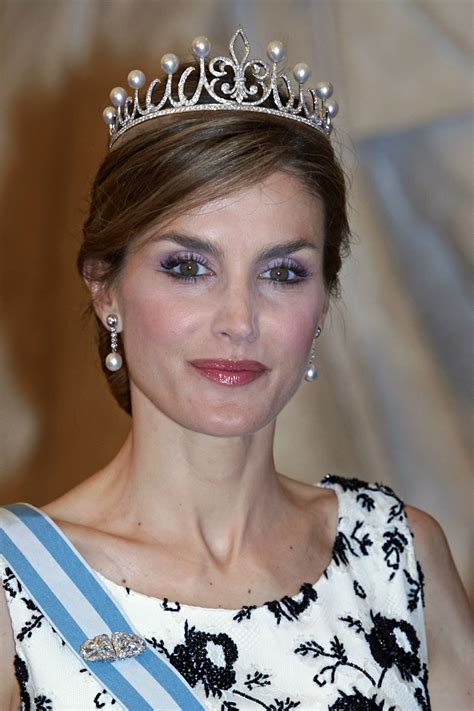 La reina Letizia estrena tiara