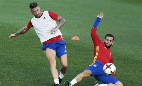 La selección española comienza a preparar el partido de ...