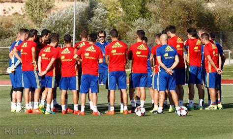 La Selección Española ya prepara su partido en León de ...