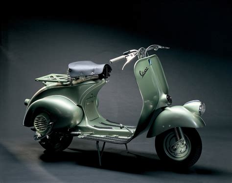 La Vespa compie 69 anni, le immagini di un successo tutto italiano ...