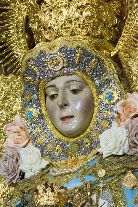 La Virgen del Rocío al detalle en la Inmaculada de 2018 ...