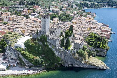 Lake Garda   Lake in Italy   Thousand Wonders