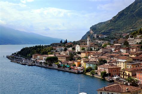 Lake Garda   Lake in Italy   Thousand Wonders