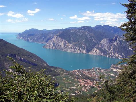Lake Garda   Wikipedia