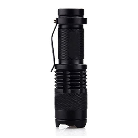 Lanterna Portátil 200L Resistente á água com zoom ajustável