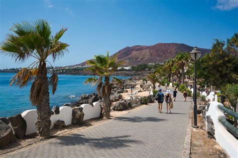 Lanzarote lidera el gasto medio turístico en las Islas Canarias ...